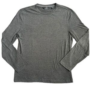 GRAY MICHAEL STRAHAN LONG SLEEVE CREWNECK TSHIRT SIZE MEDIUM